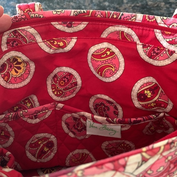 Vera Bradley Rosy Posies Shoulder Bag Red & Pink 100% Cotton Paisley Print - Picture 5 of 6